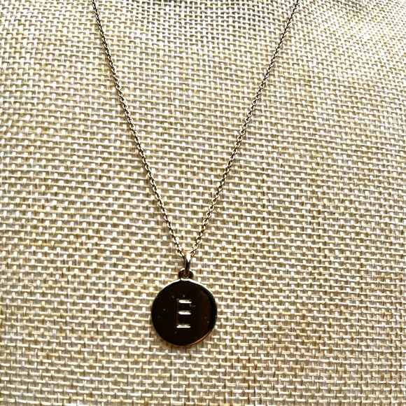 3/$30 KATE SPADE INITIAL E GOLD TONE NECKLACE